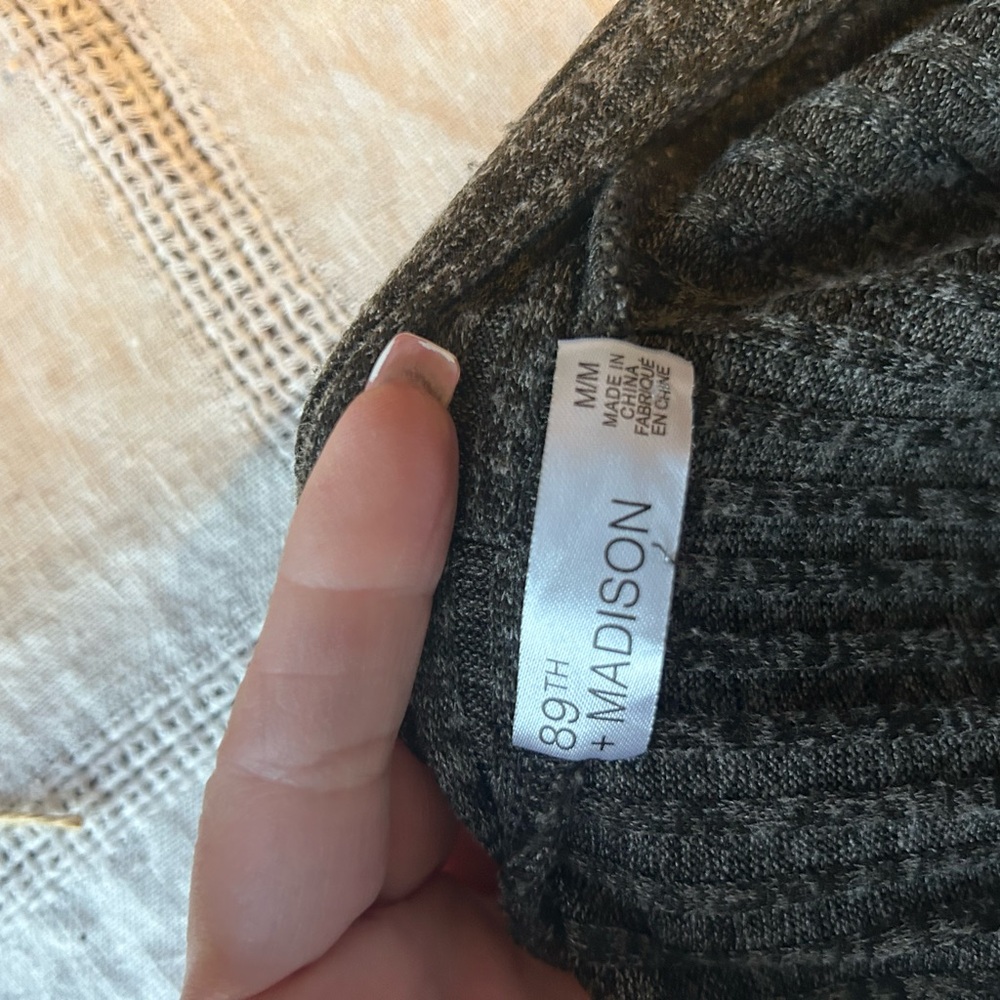 89th & Madison Ribbed Gray Cardigan - Picture 8 of 8